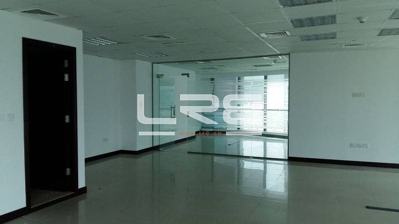 Fully-fitted office in Jumeirah bay