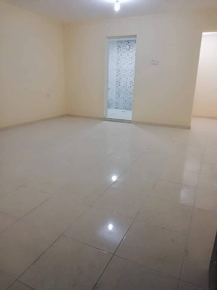 شقة في مدينة محمد بن زايد 1 غرفة 35000 درهم - 4585430