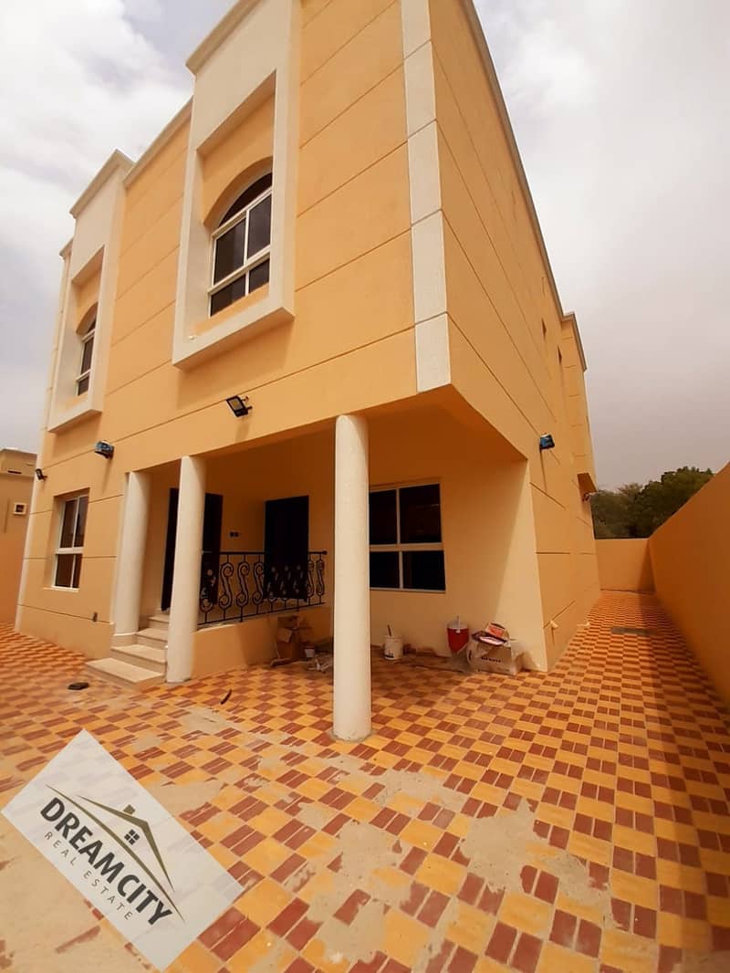 Villa for sale, personal finishing and a very favorable price on Sheikh Mohammed bin Dhaid Street