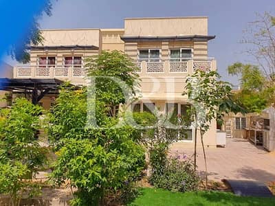 4 Bedroom Villa for Sale in The Meadows, Dubai - A Must See Villa | Overlooking the Lake | Call Me 4 Bedroom Villa for Sale in The Meadows, Dubai - A Must See Villa | Overlooking the Lake | Call Me