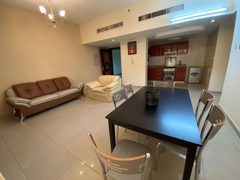 位于阿尔纳赫达（迪拜）街区 1 卧室的公寓 5000 AED - 4537038