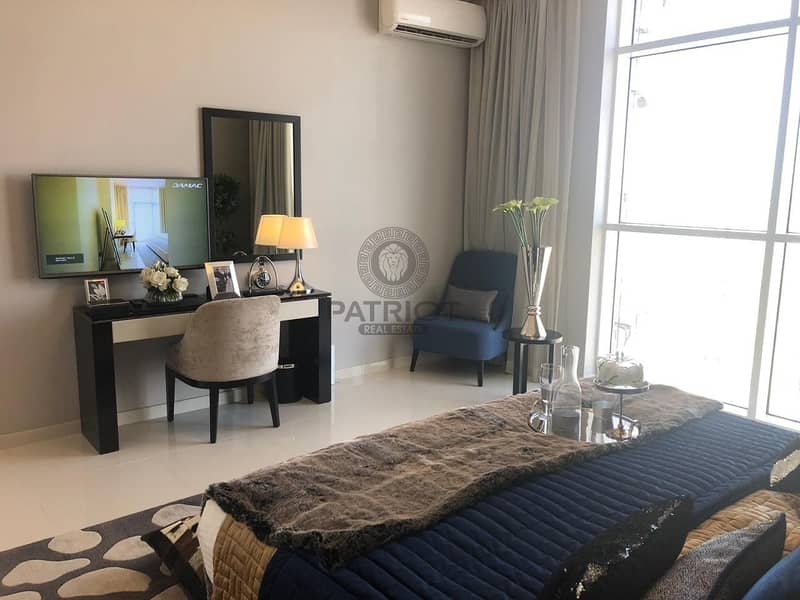 10 Best Deal |Paramount Tower Fully Furnished Studio