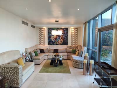 Penthouse | Terrace | 3BR+Maids Penthouse | Terrace | 3BR+Maids
