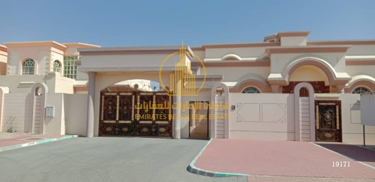 Special Price Deluxe Villa in Al Yahar North