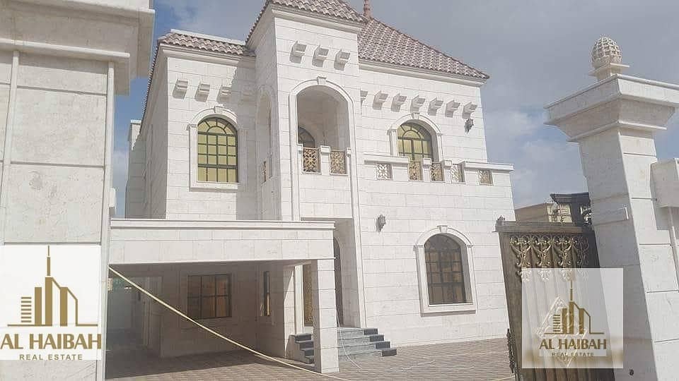 Luxury villa for rent centrally located in a prime location in Ajman