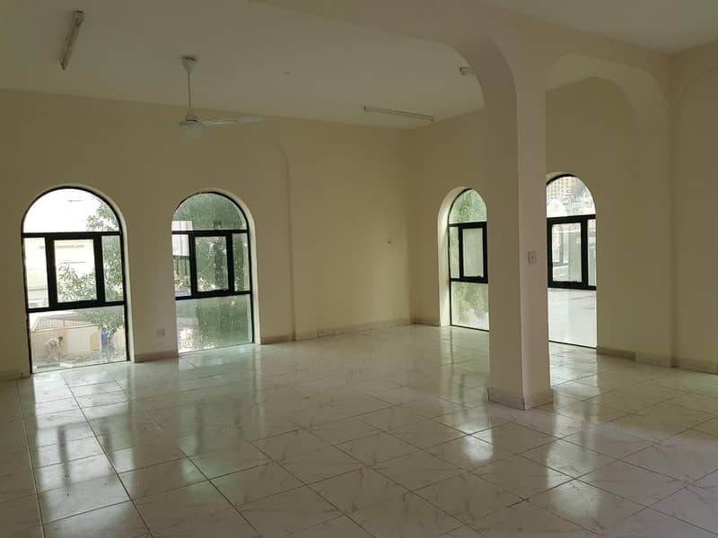 شقة في الراشدية 3 غرف 35000 درهم - 4511289