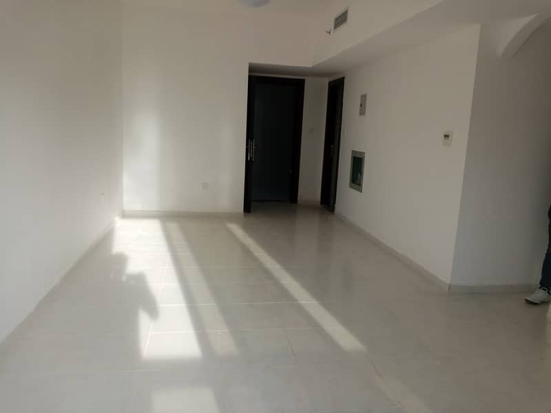 Brand new building free parking 3 bhk with 3 washroom balcony central ac rent 35 k