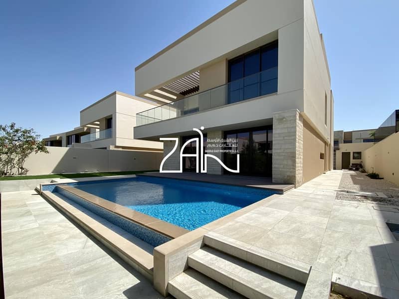 Stunning 5 BR Villa Type 6 with Garden and Pool