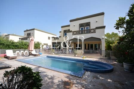 Private Corner Plot| Well Kept | Large Pool | JP Private Corner Plot| Well Kept | Large Pool | JP