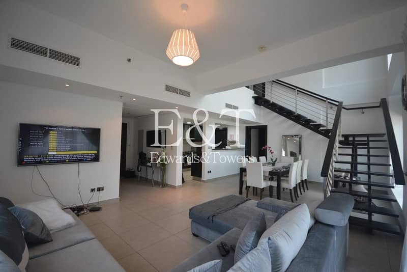Large Corner Unit | Partial Lake View | April |JI Large Corner Unit | Partial Lake View | April |JI