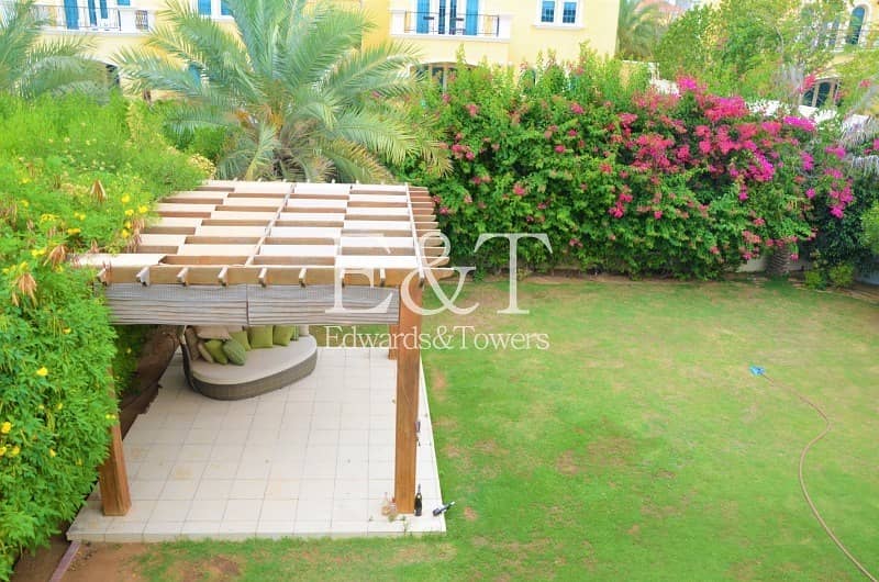 July|Stunning Garden|Immaculate|1 Month Free | JP July|Stunning Garden|Immaculate|1 Month Free | JP