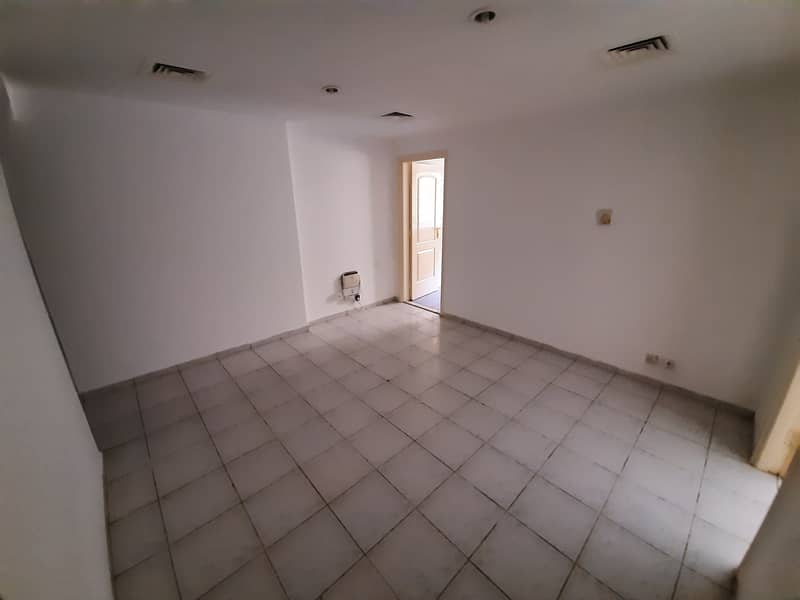 1BHK + 2 Bath Room Big Size No Commission Direct From Owner Near Shj Post Office 22k 1BHK + 2 Bath Room Big Size No Commission Direct From Owner Near Shj Post Office 22k