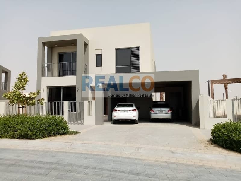 Best priced E3.. 40% payable post-handover Best priced E3.. 40% payable post-handover