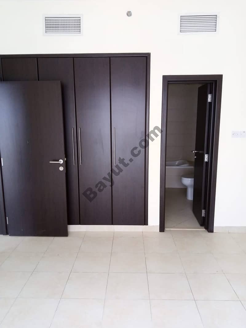 SPACIOUS & CHEAP 1 BEDROOM FOR RENT