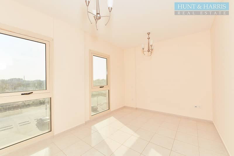 Attractive Deal - One Bedroom Apartment - Family Community