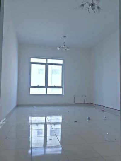 Price Reduced!! good sized 2bhk for just aed 22,000/year Price Reduced!! good sized 2bhk for just aed 22,000/year