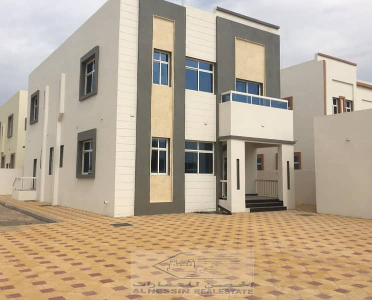 Villa for sale in Musheiref area first area super lux finishing