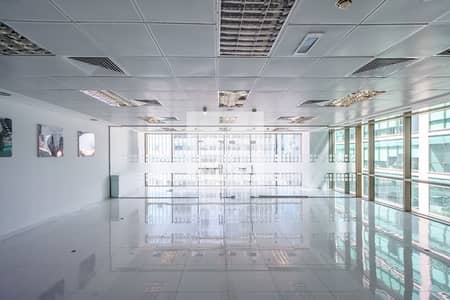 Fitted with Partitions | Low Floor | Parking Fitted with Partitions | Low Floor | Parking