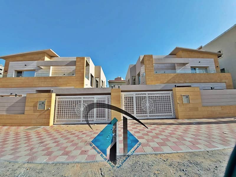 For sale, one of the most prestigious villas in Ajman Market, the villa consists of 6 rooms, a main villa, opposite the mosque