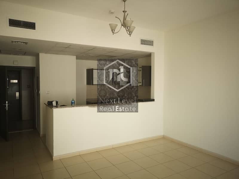 30 By 2 Payment...One bedroom apartment well maintained 900 sqft near queue point entrance