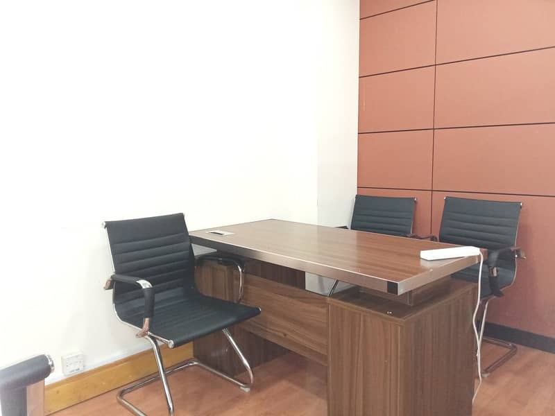 FOR LEASE! DESK SPACE - SHARING OFFICE AVAILABLE IN AL MANKHOOL AREA