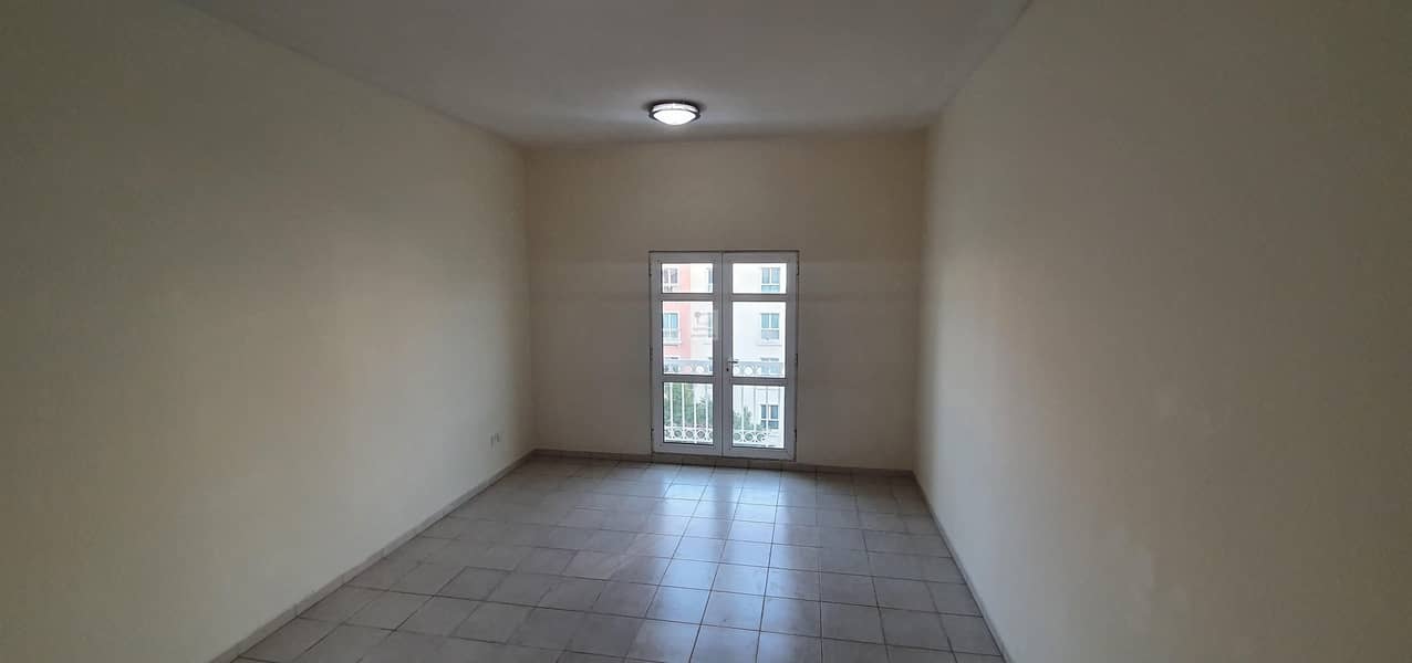 Near Metro| Affordable Price| With Balcony