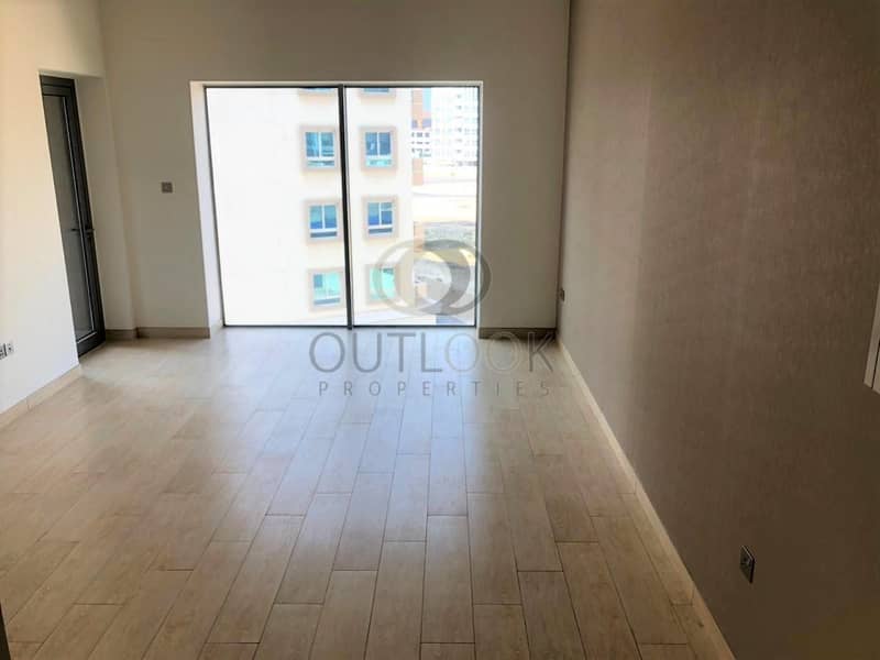 3 Urgent for Sale | Brand New 1 BR | Unfurnished