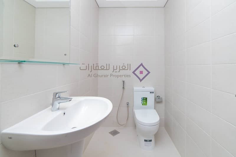 شقة في المرقبات ديرة 1 غرف 46000 درهم 4593646