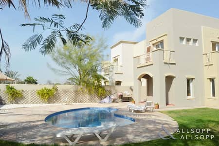 Lake View | Private Pool | 2E | Cul De Sac Lake View | Private Pool | 2E | Cul De Sac