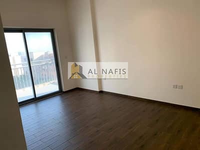 BEST DEAL CHILLER FREE 1BHK 50K BEST DEAL CHILLER FREE 1BHK 50K