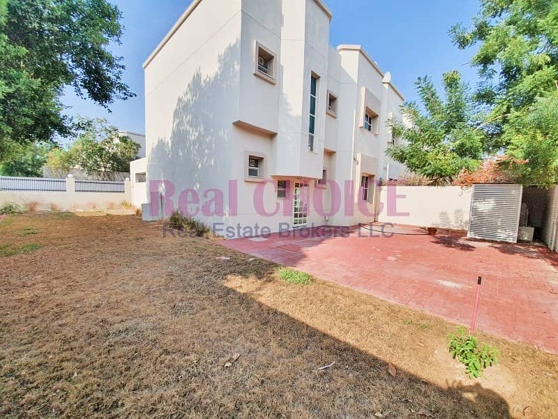 3 Well Maintained With Nice Garden And 30Days Free