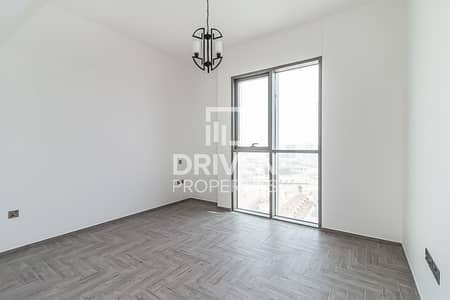 Stunning 2 Bedroom with Equipped Kitchen Stunning 2 Bedroom with Equipped Kitchen