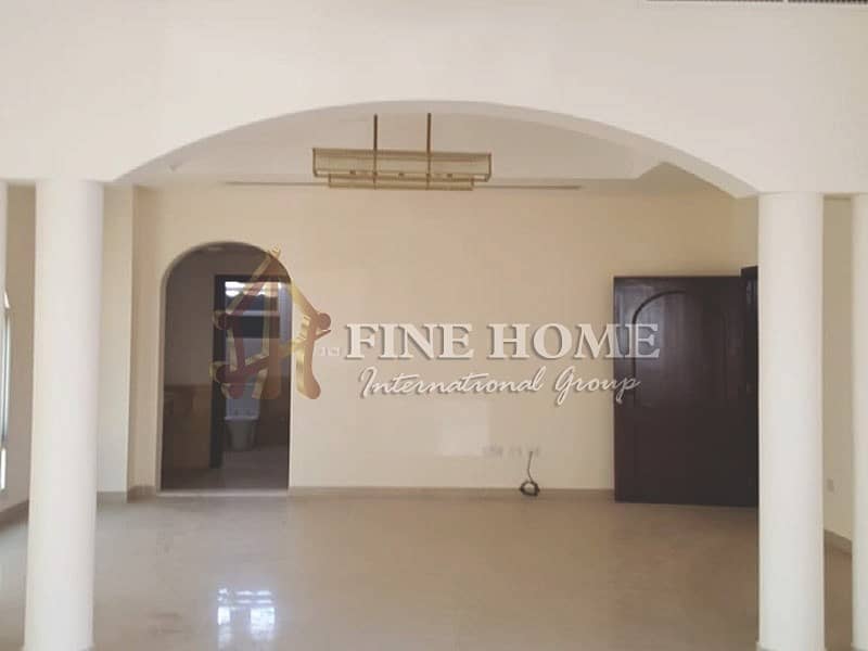 Amazing 6MBR Villa +M in KCA! Amazing 6MBR Villa +M in KCA!