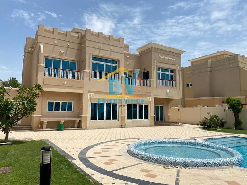 ROYAL MARINA VILLAS!!!CLASS VILLAS FOR YOUR CLASS LIFE STYLE!!! THE LUXURIOUS!!! 4 BEDROOM ROYAL MARINA VILLAS!!!CLASS VILLAS FOR YOUR CLASS LIFE STYLE!!! THE LUXURIOUS!!! 4 BEDROOM