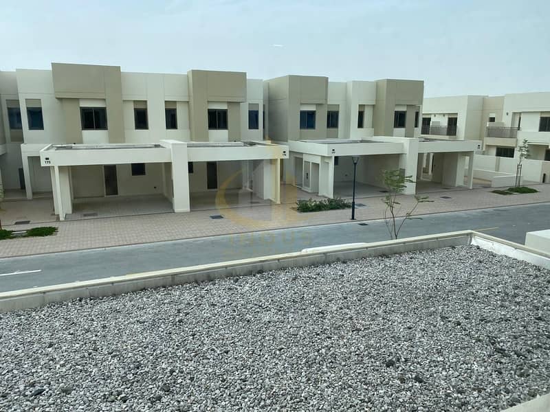 Brand New 3BR+M Noor TH | Type 1| Close to pool and Park Brand New 3BR+M Noor TH | Type 1| Close to pool and Park