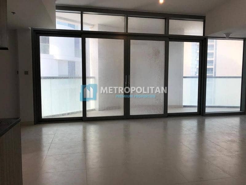 Spacious 2Bedroom apartment with Balcony Spacious 2Bedroom apartment with Balcony
