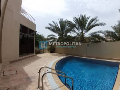 Modern 5 bedroom villa with private swimming pool for 240K Modern 5 bedroom villa with private swimming pool for 240K