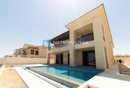 Luxurious 7 BR Villa with Full Sea View Luxurious 7 BR Villa with Full Sea View