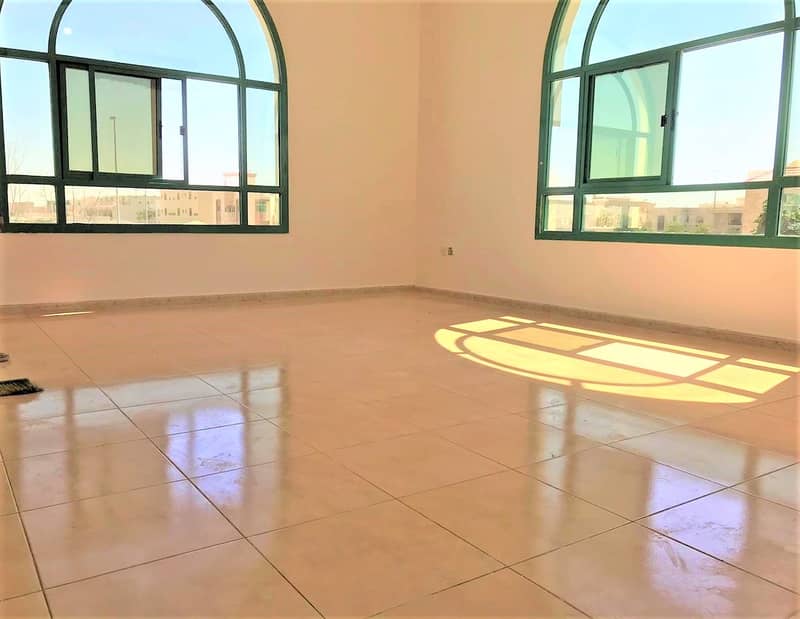 Neat and Clean Huge Apartment with Wide Living Room Move in Ready