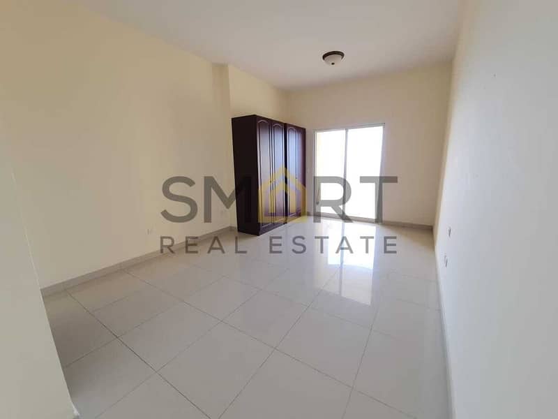 Cheap Studio Apartment| Sea View |Access to Pool & Gym