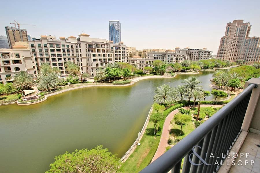 Canal View | A/C Free | One Bed | Balcony