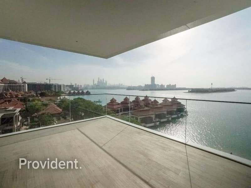 Corner Unit | Breathtaking Views of Sea and Pool