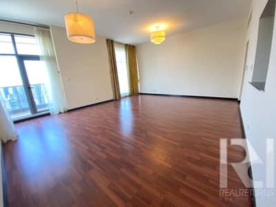 Beautiful 3B+M |Well Maintained | Great Aminities Beautiful 3B+M |Well Maintained | Great Aminities
