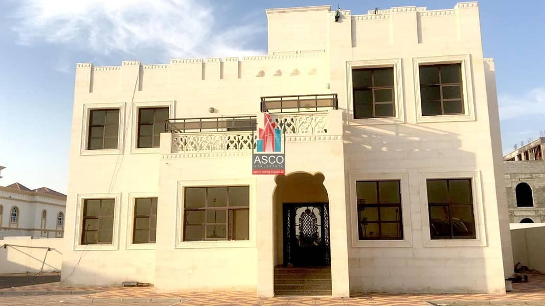Luxury Villa 9BR Super Deluxe in Al Shamkha City