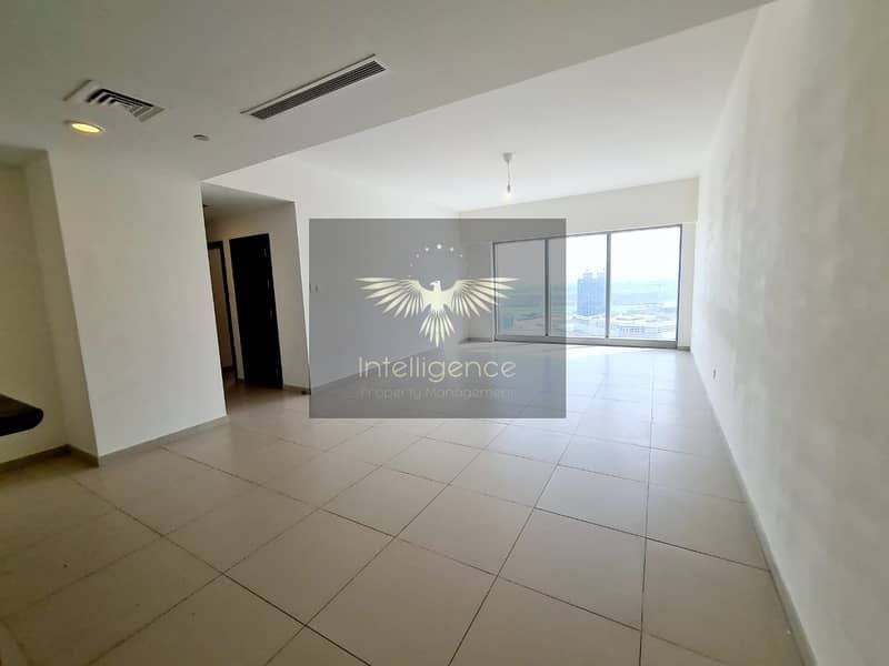 Ready to move in! Spacious Unit with Stunning View! Ready to move in! Spacious Unit with Stunning View!