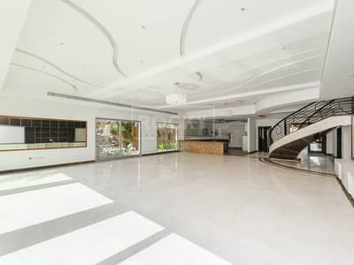 Huge 6 Bed | plus Maid's Room | Al Barsha 2 Huge 6 Bed | plus Maid's Room | Al Barsha 2