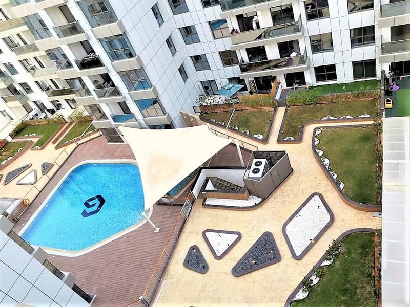 Pool View|Corner Unit with Balcony-Deal Open Now Pool View|Corner Unit with Balcony-Deal Open Now