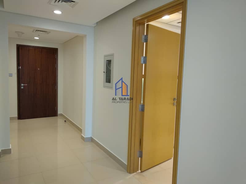 Modern & Spacious Three Bedroom Apartment Available With 2 parkings