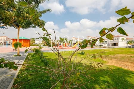 Huge G+1 Villa Plot | Area : 6 Huge G+1 Villa Plot | Area : 6
