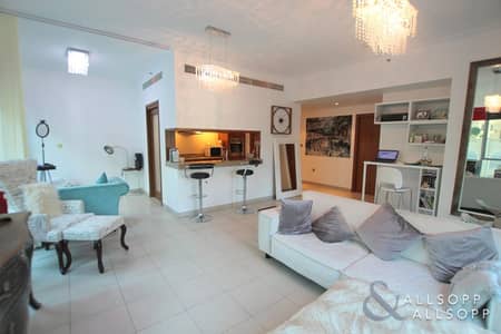Rare Layout | 1 Bed | 1075 SqFt | Upgraded Rare Layout | 1 Bed | 1075 SqFt | Upgraded
